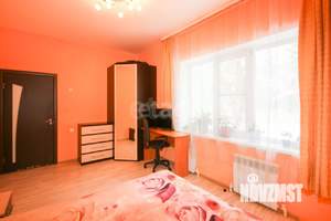 Дом 179м², 2-этажный, участок 6 сот.  