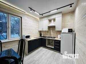 Дом 130м&sup2;, 2-этажный, участок 6 сот.  