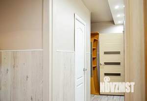 2-к квартира, посуточно, 40м2, 3/5 этаж