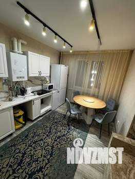 1-к квартира, посуточно, 41м2, 1/4 этаж