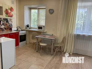 1-к квартира, посуточно, 38м2, 3/5 этаж