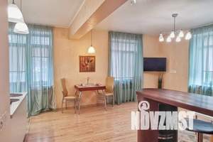 2-к квартира, посуточно, 52м2, 2/4 этаж