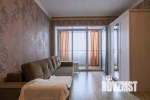 1-к квартира, посуточно, 43м2, 5/8 этаж