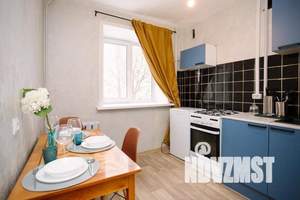 1-к квартира, посуточно, 30м2, 2/5 этаж
