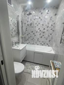Студия квартира, посуточно, 33м2, 4/5 этаж