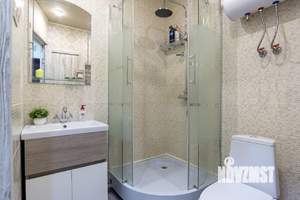 1-к квартира, посуточно, 40м2, 1/1 этаж