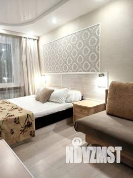 3-к квартира, посуточно, 50м2, 1/5 этаж