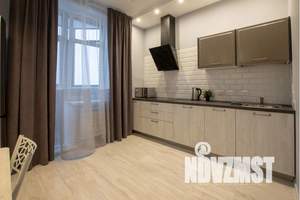 1-к квартира, посуточно, 43м2, 10/20 этаж