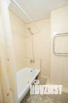 1-к квартира, посуточно, 29м2, 1/18 этаж