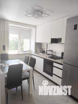 1-к квартира, посуточно, 54м2, 1/1 этаж