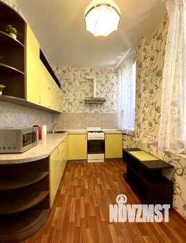 2-к квартира, посуточно, 65м2, 2/4 этаж