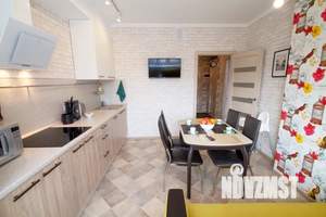 1-к квартира, посуточно, 43м2, 5/8 этаж