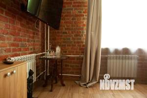 Студия квартира, посуточно, 35м2, 1/4 этаж