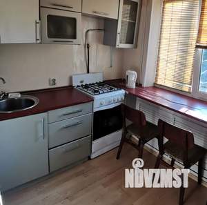 2-к квартира, посуточно, 50м2, 1/5 этаж