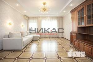 3-к квартира, на длительный срок, 100м2, 4/5 этаж
