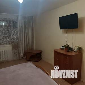 1-к квартира, посуточно, 40м2, 3/10 этаж