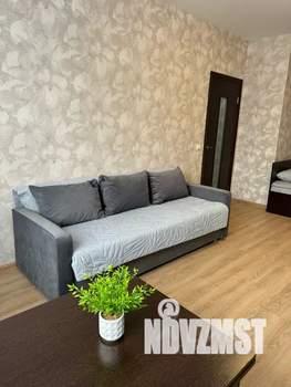 1-к квартира, посуточно, 38м2, 5/12 этаж