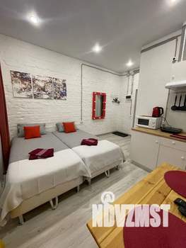 Студия квартира, посуточно, 17м2, 1/4 этаж