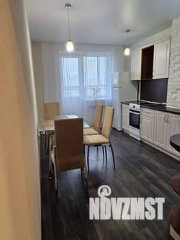 1-к квартира, посуточно, 40м2, 15/18 этаж