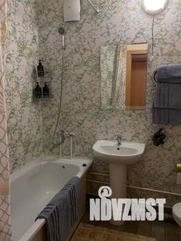 1-к квартира, посуточно, 40м2, 2/5 этаж