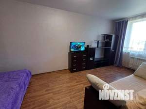 1-к квартира, посуточно, 42м2, 1/1 этаж