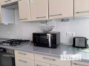 3-к квартира, посуточно, 98м2, 1/1 этаж