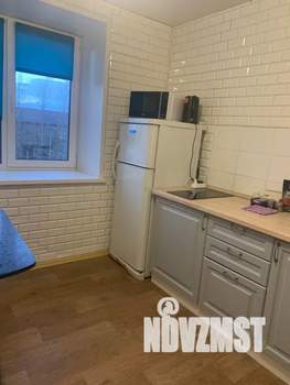 1-к квартира, посуточно, 33м2, 4/9 этаж
