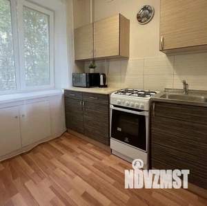 2-к квартира, посуточно, 42м2, 1/1 этаж