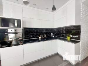 3-к квартира, посуточно, 80м2, 6/10 этаж
