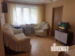 2-к квартира, посуточно, 50м2, 1/5 этаж