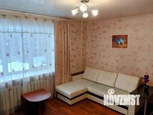 2-к квартира, посуточно, 50м2, 3/3 этаж