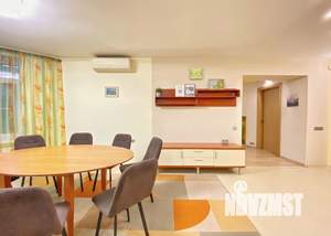 5-к квартира, посуточно, 200м2, 3/9 этаж