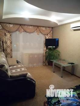 1-к квартира, посуточно, 30м2, 5/5 этаж
