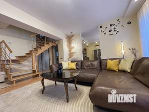 3-к квартира, посуточно, 190м2, 3/3 этаж