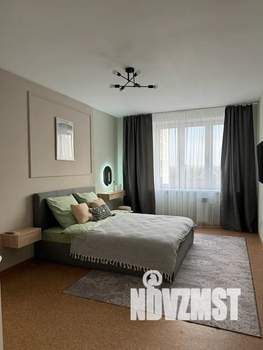 1-к квартира, посуточно, 44м2, 9/15 этаж