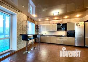 3-к квартира, посуточно, 80м2, 4/4 этаж