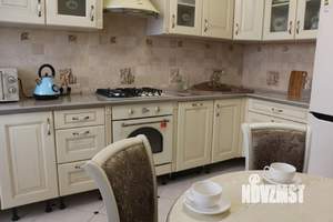 1-к квартира, посуточно, 42м2, 11/12 этаж