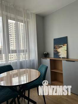 2-к квартира, посуточно, 35м2, 7/25 этаж