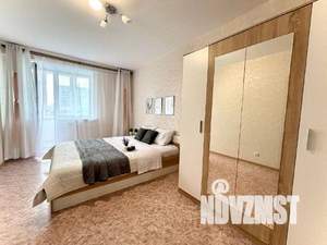 2-к квартира, посуточно, 53м2, 3/18 этаж