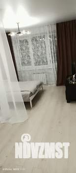 1-к квартира, посуточно, 42м2, 7/10 этаж