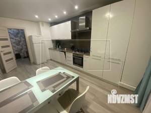 2-к квартира, на длительный срок, 70м2, 2/5 этаж