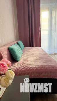 2-к квартира, посуточно, 48м2, 11/18 этаж