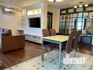 Студия квартира, посуточно, 44м2, 4/5 этаж