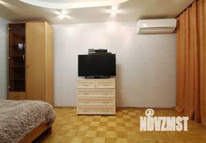 3-к квартира, посуточно, 70м2, 2/5 этаж