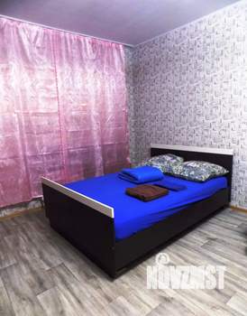 1-к квартира, посуточно, 40м2, 1/12 этаж