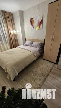 Студия квартира, посуточно, 42м2, 2/17 этаж