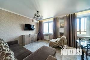 1-к квартира, посуточно, 44м2, 4/5 этаж