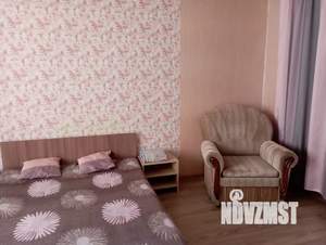 1-к квартира, посуточно, 42м2, 5/10 этаж