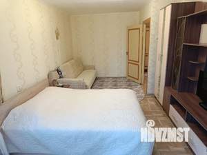 1-к квартира, посуточно, 39м2, 5/10 этаж