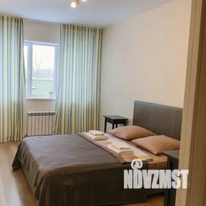 1-к квартира, посуточно, 74м2, 1/1 этаж